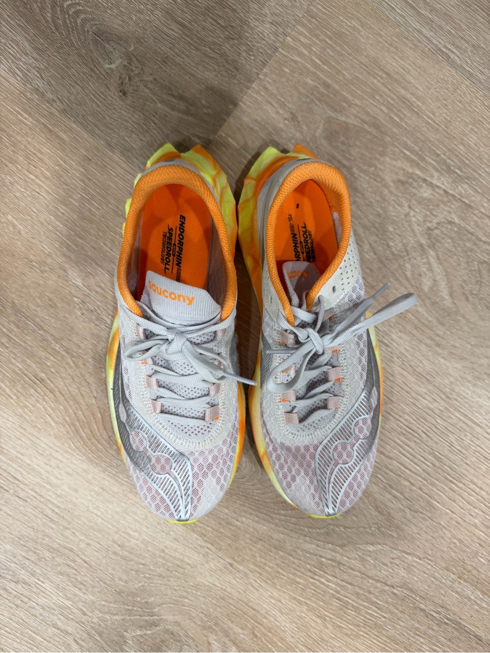 Saucony endorphin pro 4